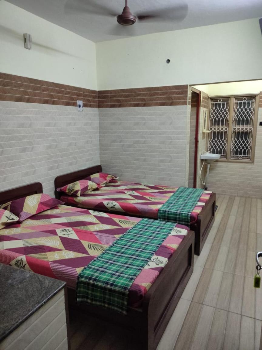 Hostel Sri Vari Residency Vellore Exterior foto