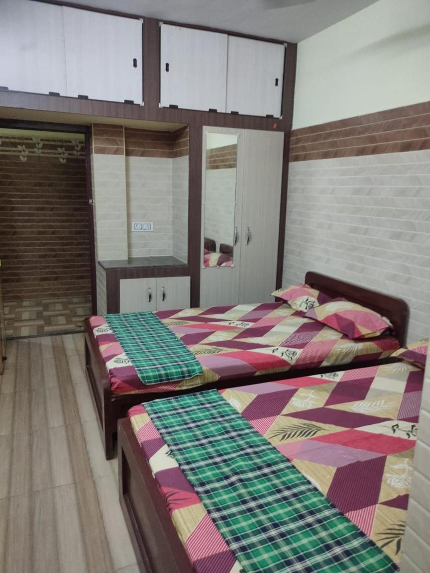 Hostel Sri Vari Residency Vellore Exterior foto